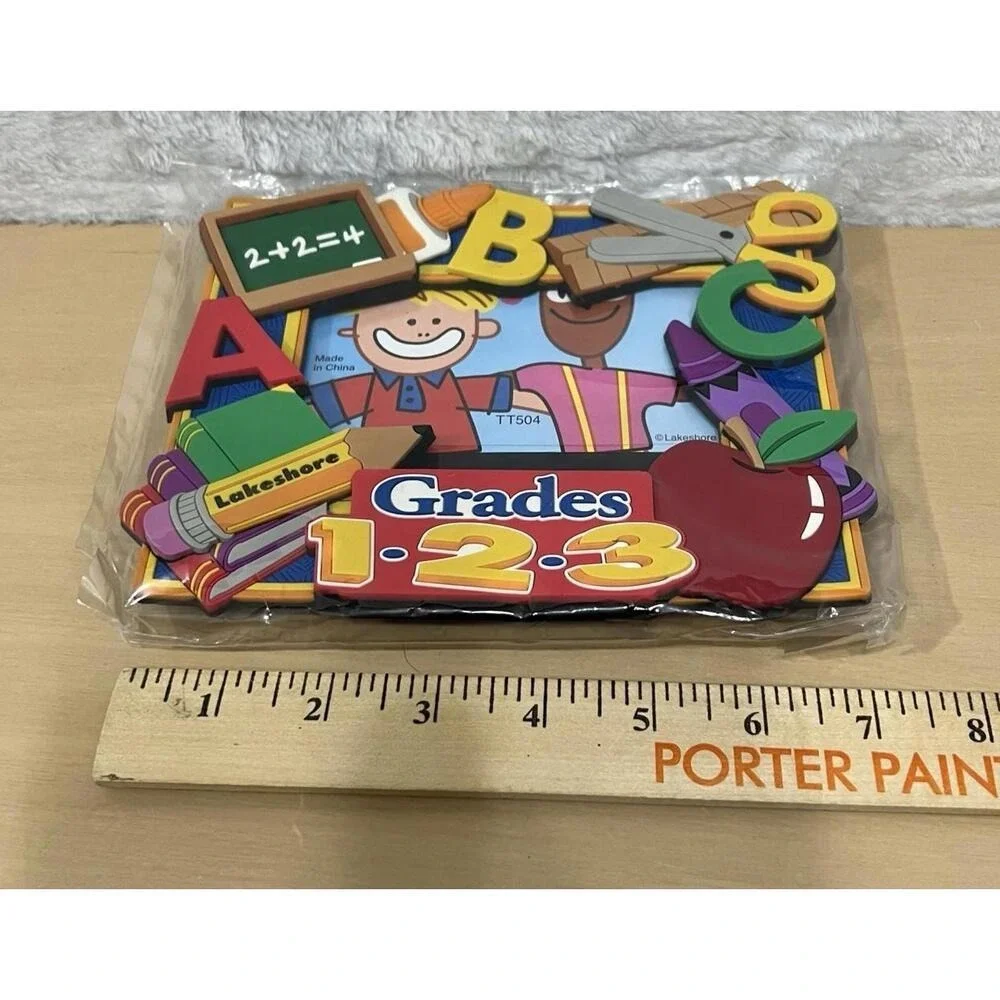 LAKESHORE Grades 1-2-3 Picture Frame NIP
